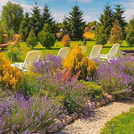Przyjazna Osada - Domki I Apartamenty Дарлово Екстер'єр фото