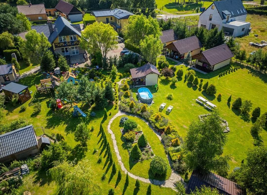 Przyjazna Osada - Domki I Apartamenty Дарлово Екстер'єр фото