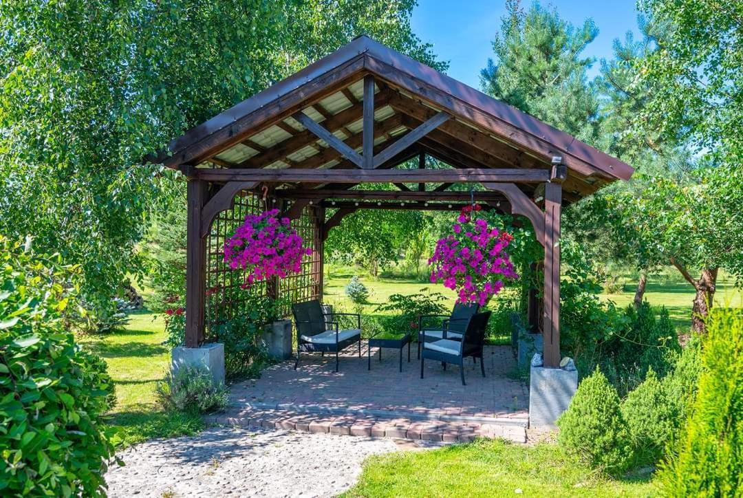 Przyjazna Osada - Domki I Apartamenty Дарлово Екстер'єр фото