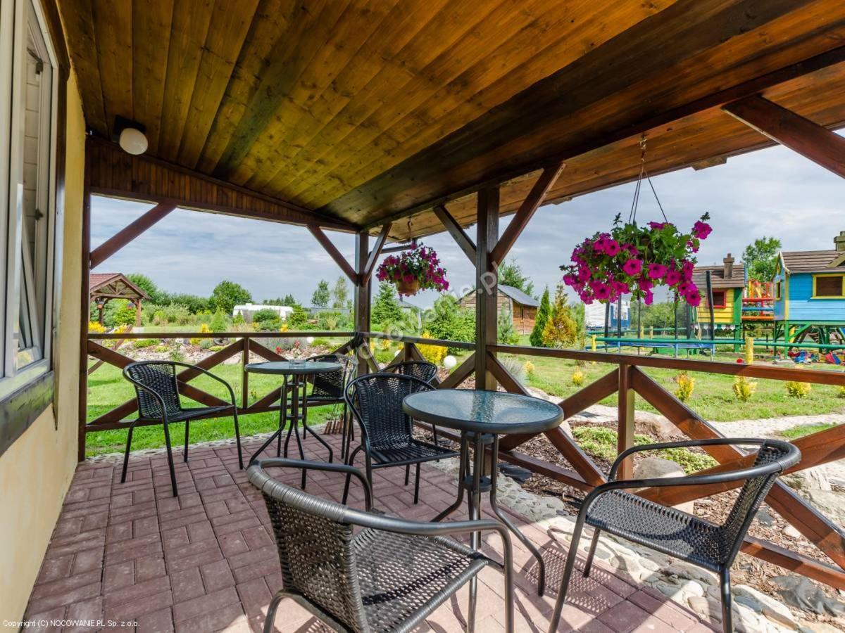 Przyjazna Osada - Domki I Apartamenty Дарлово Екстер'єр фото